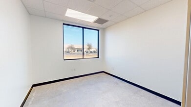 2500 NE Inner Loop, Georgetown, TX for lease Interior Photo- Image 2 of 7