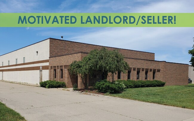 Plus de détails pour 33891 Doreka Dr, Fraser, MI - Industriel à louer