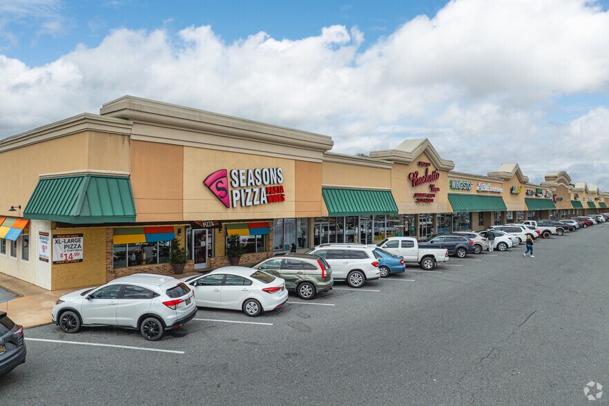 4601 Kirkwood Hwy, Wilmington, DE à louer - Photo du bâtiment - Image 2 de 8