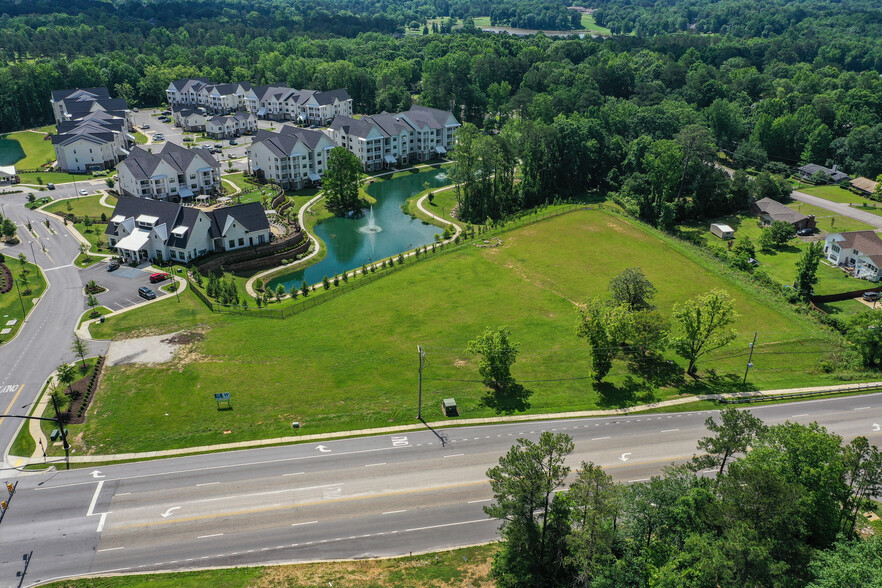 2560 Glenn Ave, Auburn, AL for sale - Aerial - Image 1 of 5