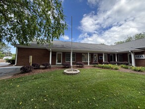 3809 Forrestgate Dr, Winston-Salem, NC for lease Interior Photo- Image 2 of 10