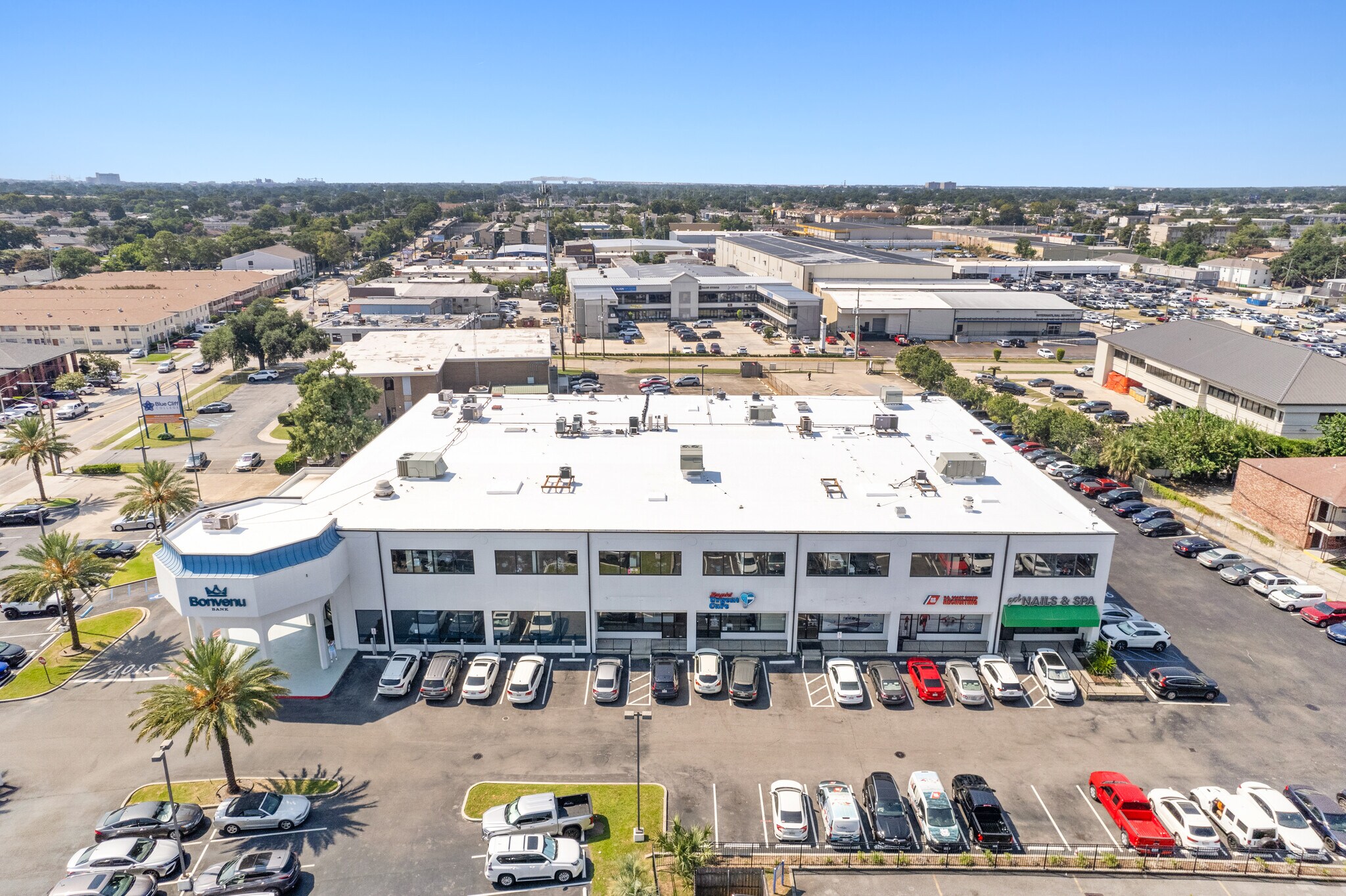 3908 Veterans Memorial Blvd, Metairie, LA à vendre Photo du bâtiment- Image 1 de 1