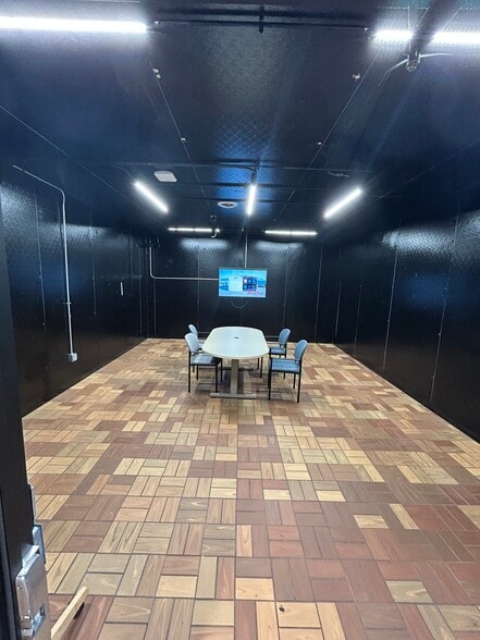 3827 Pederson Dr, De Forest, WI for sale - Building Photo - Image 3 of 12