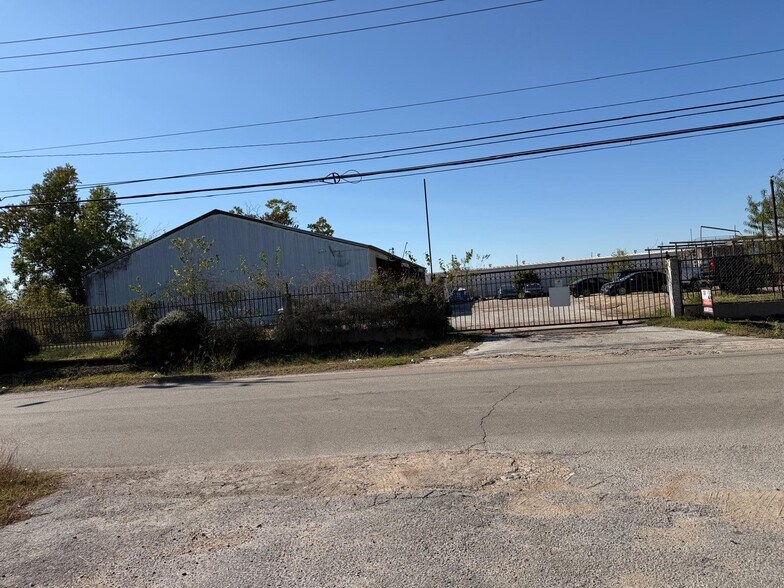 6000 Waltrip St, Houston, TX à louer - Photo du bâtiment - Image 2 de 11