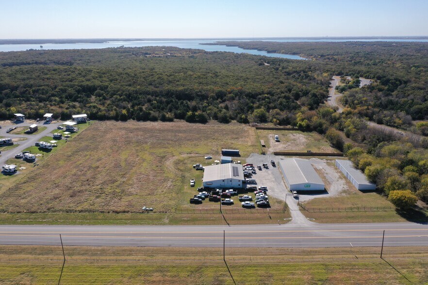 6444 E Lone Oak Rd, Valley View, TX à vendre - Photo du bâtiment - Image 2 de 27