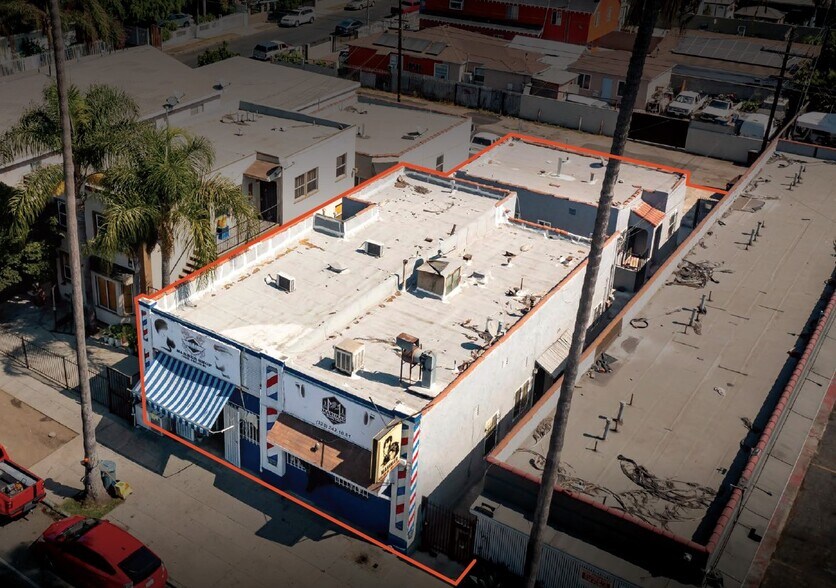 10908 S Figueroa St, Los Angeles, CA à vendre - Photo du bâtiment - Image 2 de 10