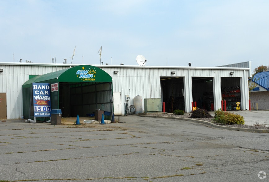 355 Morthland Dr, Valparaiso, IN for lease - Building Photo - Image 2 of 11