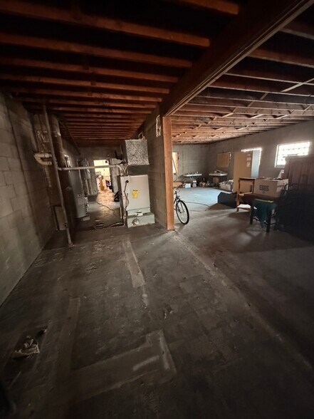 3447 45th St, Highland, IN à vendre - Photo du bâtiment - Image 2 de 31