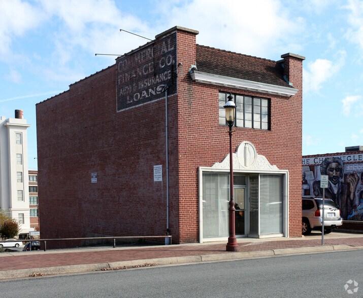 623 N Liberty St, Winston-Salem, NC à louer - Photo du bâtiment - Image 2 de 9
