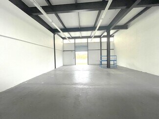 Plus de détails pour 1 Rue Jean Carasso, Bezons - Local d'activités, Industriel à louer