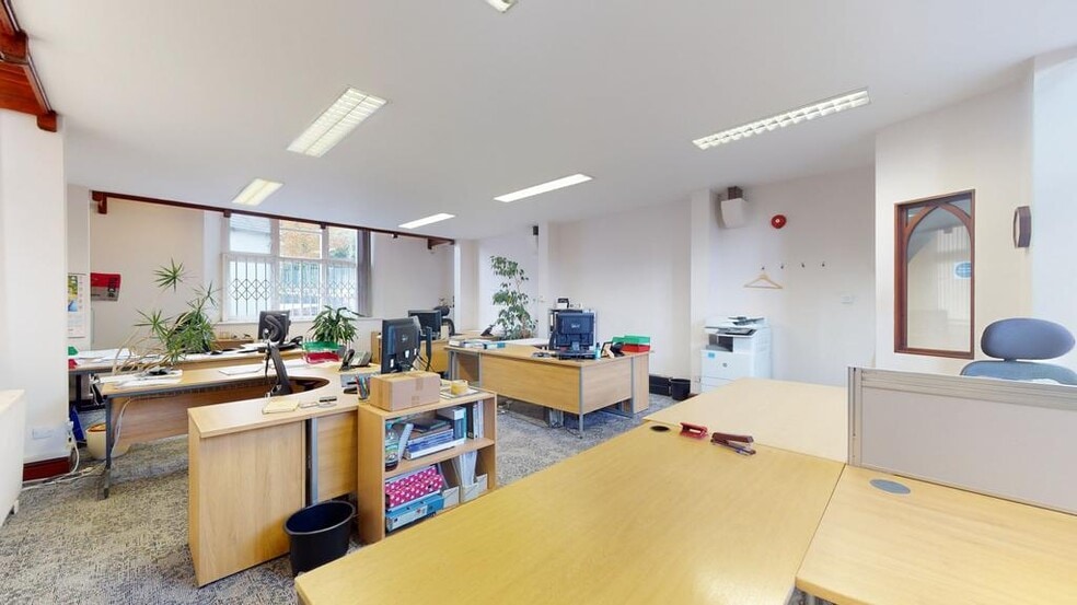 67 London Rd, Westerham for lease - Building Photo - Image 3 of 26