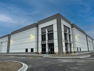Plus de détails pour 17524 Bluff Rd, Woodridge, IL - Industriel à louer