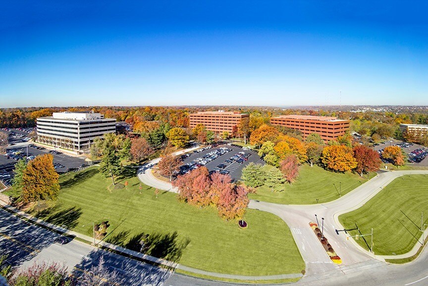 231 St Asaphs Rd, Bala Cynwyd, PA à louer - Aérien - Image 2 de 20