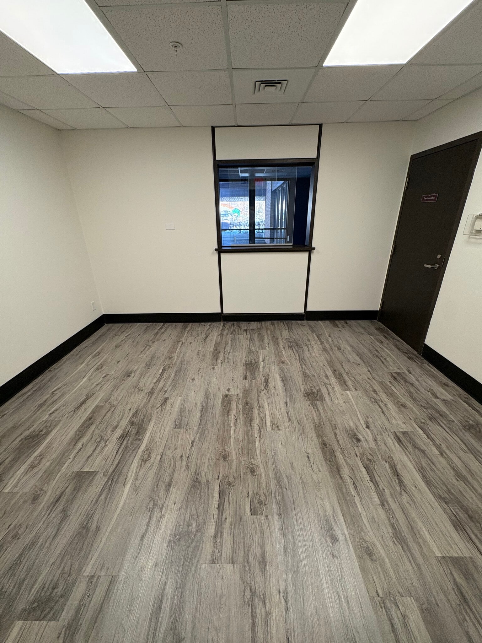 183 High St, Newton, NJ for lease Interior Photo- Image 1 of 9