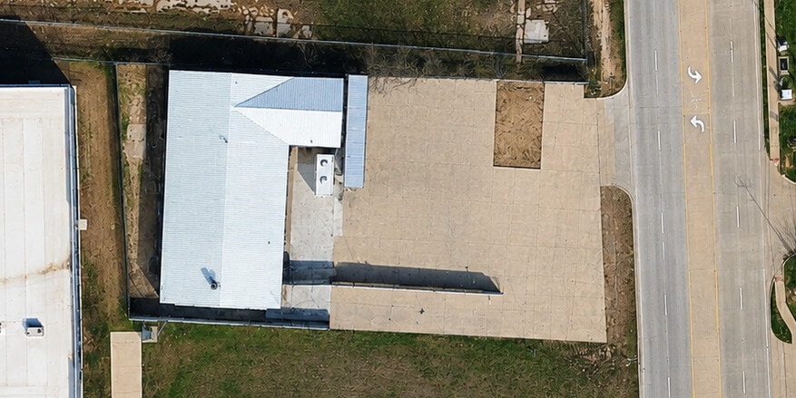 200 S Blue Mound Rd, Fort Worth, TX for sale - Building Photo - Image 2 of 7