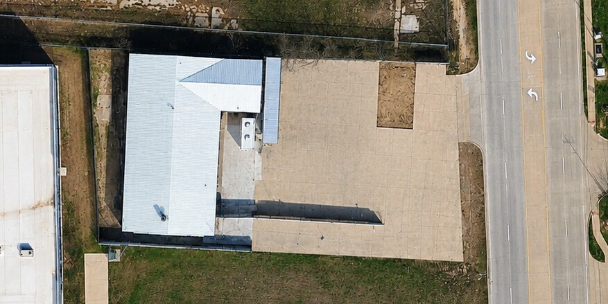 200 S Blue Mound Rd, Fort Worth, TX à vendre - Photo du bâtiment - Image 2 de 7