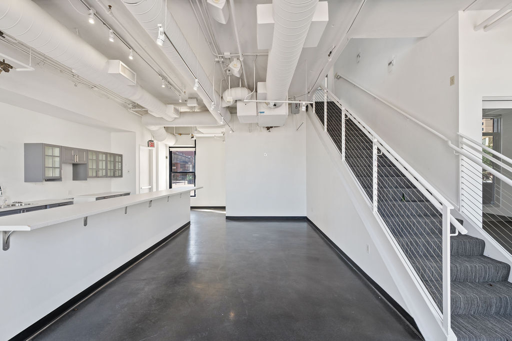 21 E 6th St, Tempe, AZ 85281 - Unité 114 -  - Photo intérieure - Image 2 of 14