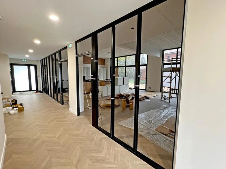 56 Chemin Ferro Lebres, Toulouse for lease - Interior Photo - Image 2 of 14