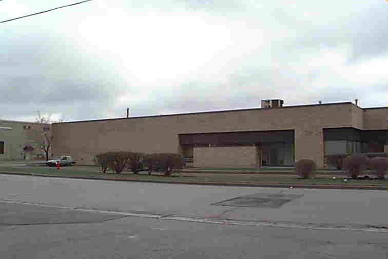 6707 Goreway Dr, Mississauga, ON à vendre Photo du bâtiment- Image 1 de 1