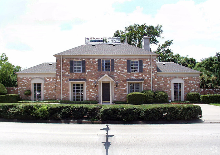 8431 Katy Fwy, Houston, TX à vendre - Photo principale - Image 1 de 1