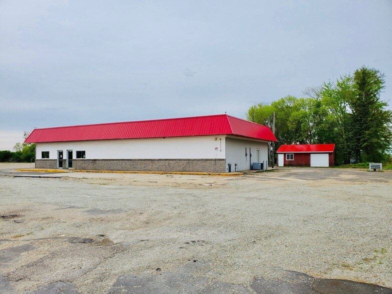 3598 W Highway 30, Ellendale, MN à vendre - Photo du bâtiment - Image 3 de 9