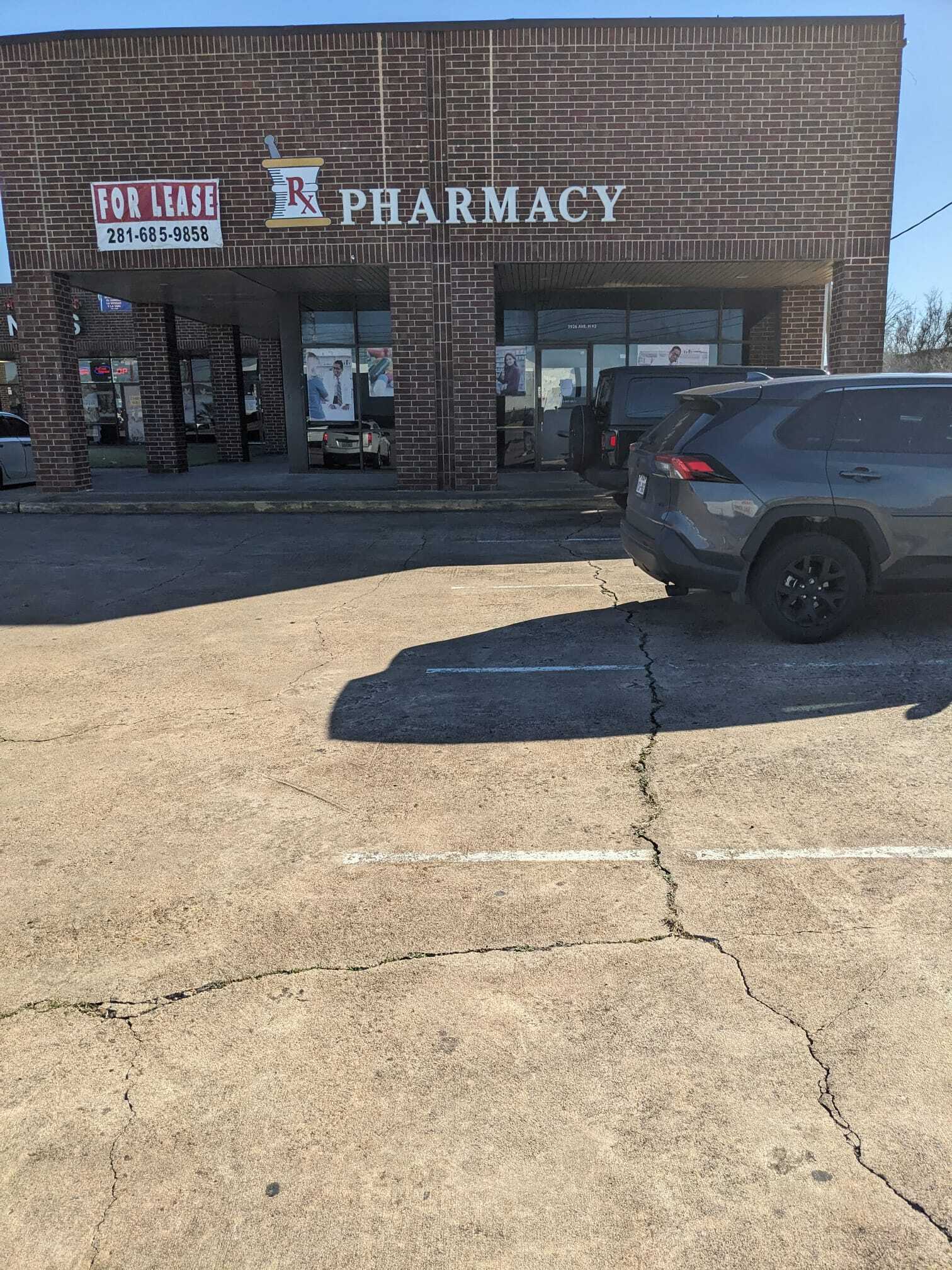 3926 Avenue H, Rosenberg, TX for lease Building Photo- Image 1 of 5