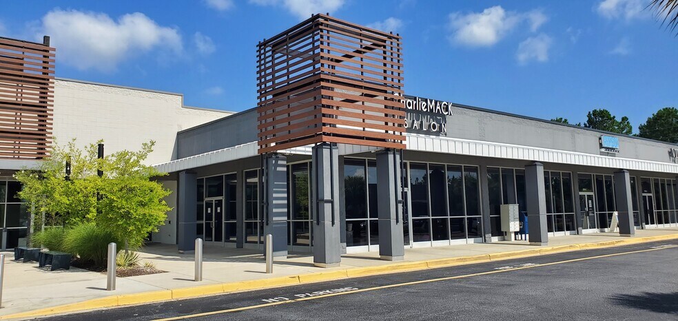 929 N Lake Dr, Lexington, SC for lease - Building Photo - Image 2 of 4