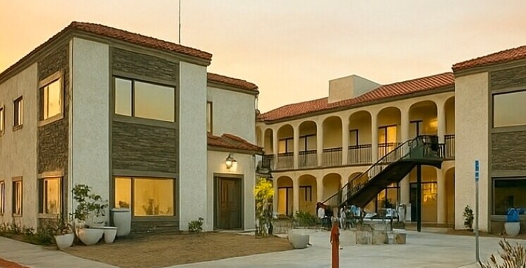 14068 Graham St, Moreno Valley, CA à louer - Photo du bâtiment - Image 2 de 11