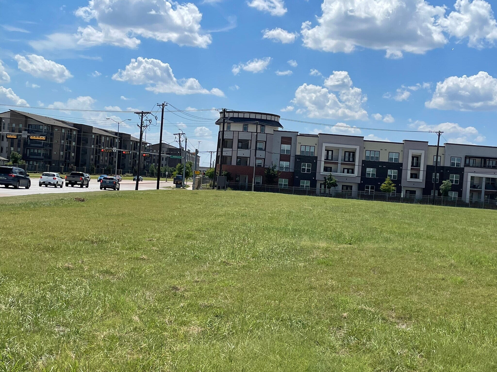 3791 Robinson Rd, Grand Prairie, TX à vendre Photo du bâtiment- Image 1 de 6