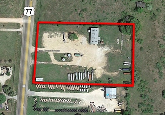 Plus de détails pour 2589 US-77, Hallettsville, TX - Industriel à vendre