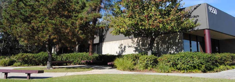 9550 Ridgehaven Ct, San Diego, CA for lease - Building Photo - Image 2 of 4