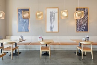 23642 Rockfield Blvd, Lake Forest, CA à louer Photo intérieure- Image 1 de 6