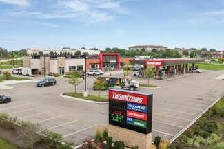 More details for 823 W Lake St, Hanover Park, IL - Retail for Sale