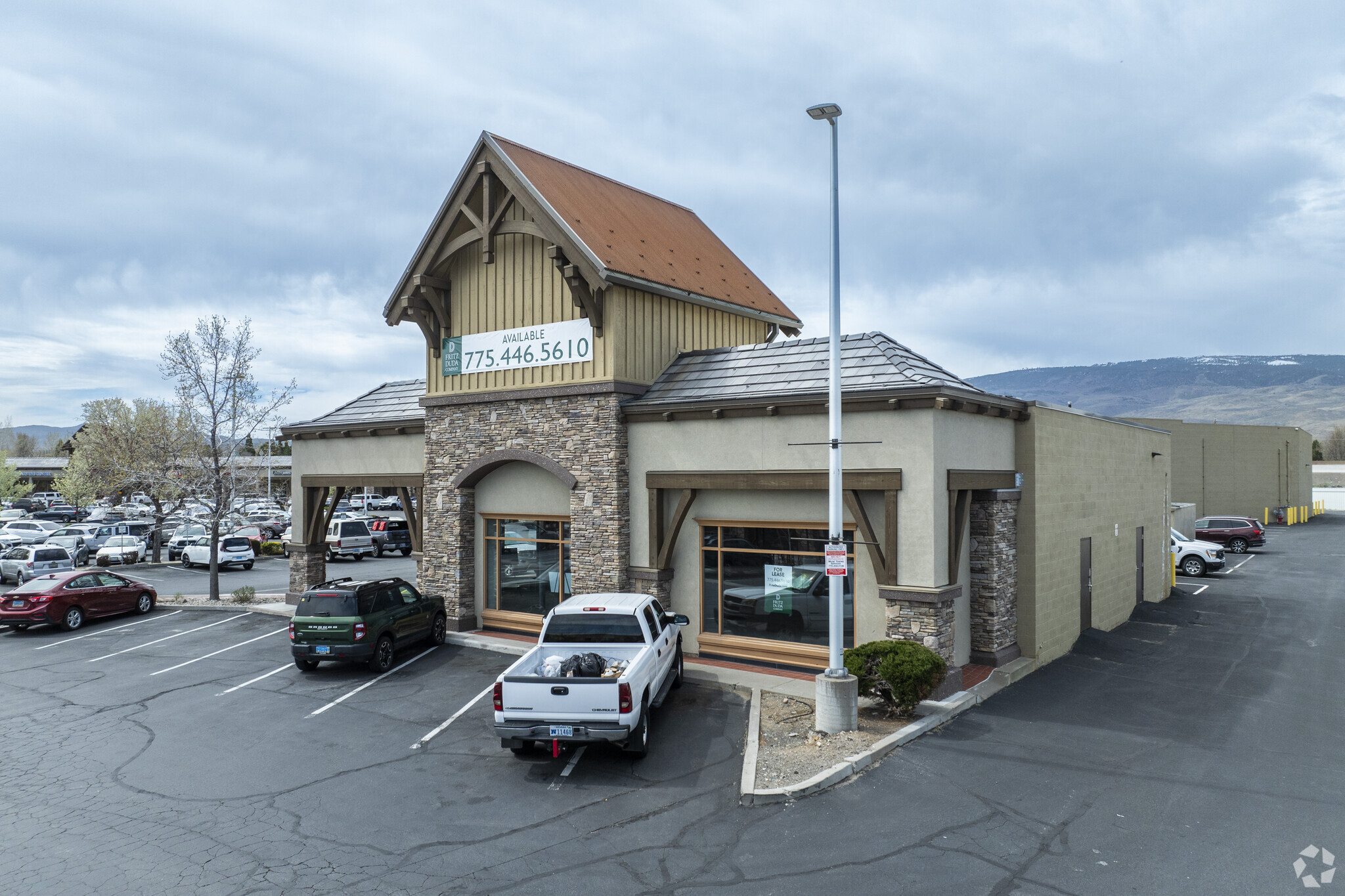 8155-8195 S Virginia St, Reno, NV à louer Photo principale- Image 1 de 7