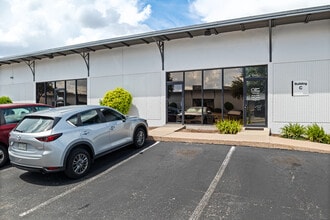 5555 N Lamar Blvd, Austin, TX for lease Interior Photo- Image 1 of 11