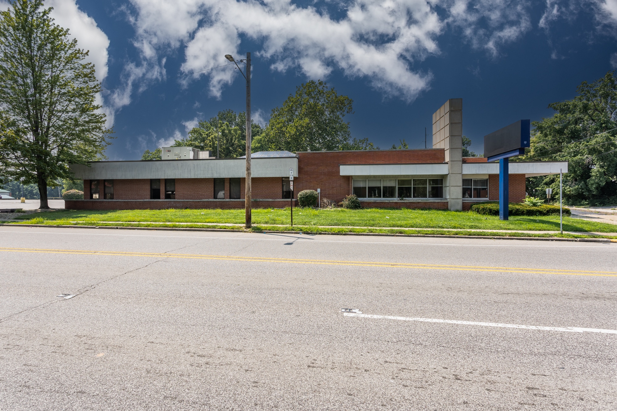 1520 Washington Ave, Alton, IL for sale Building Photo- Image 1 of 23