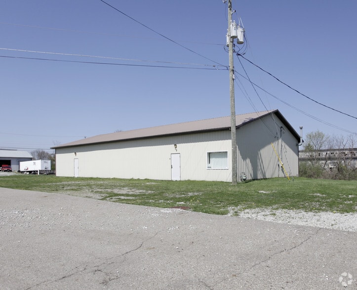 404 S Ewing St, Lancaster, OH à vendre - Photo du bâtiment - Image 2 de 3