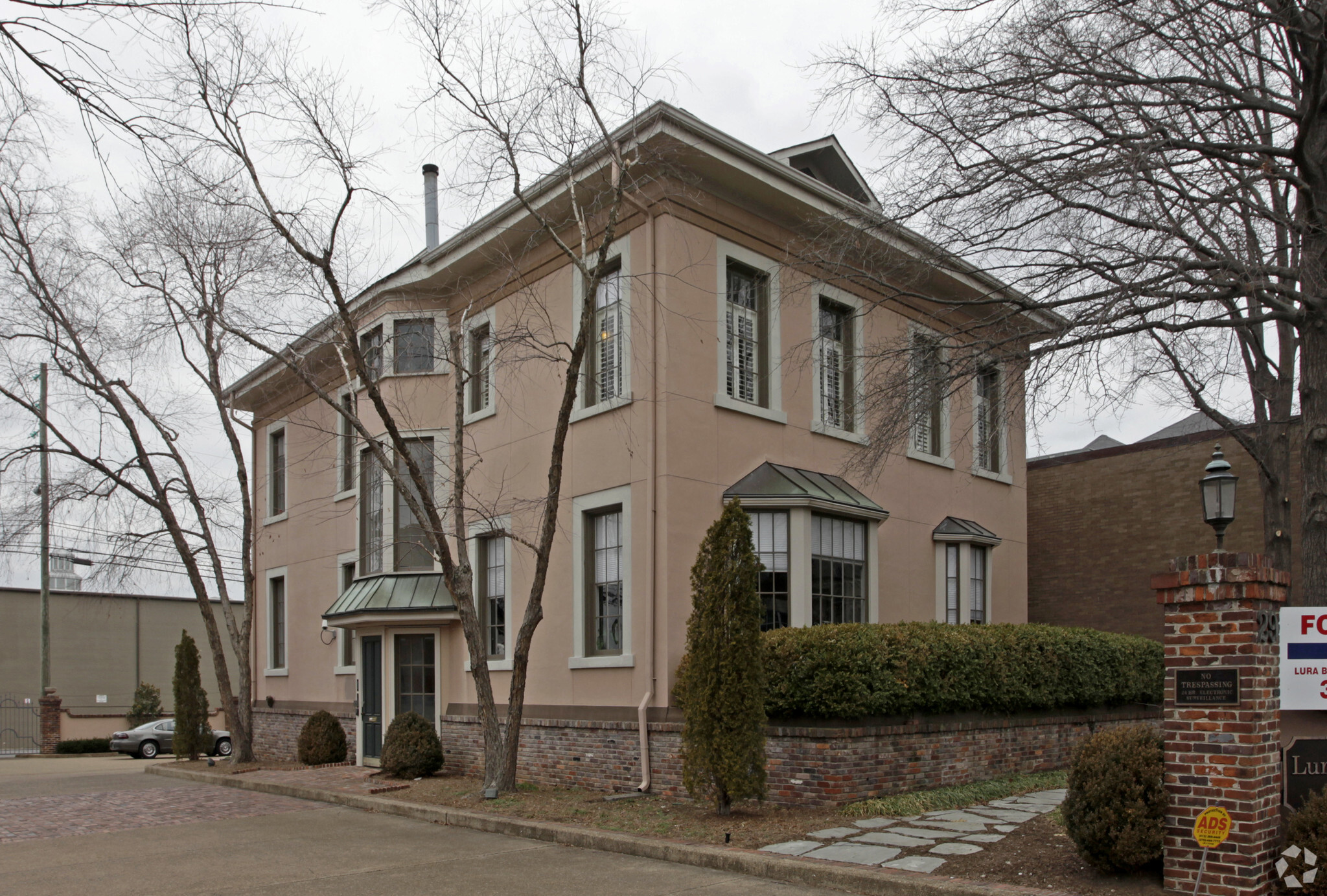 29 Music Square E, Nashville, TN for sale Primary Photo- Image 1 of 1