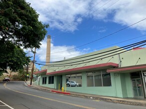 94-333 Waipahu Depot St, Waipahu, HI à louer Photo du bâtiment- Image 2 de 11