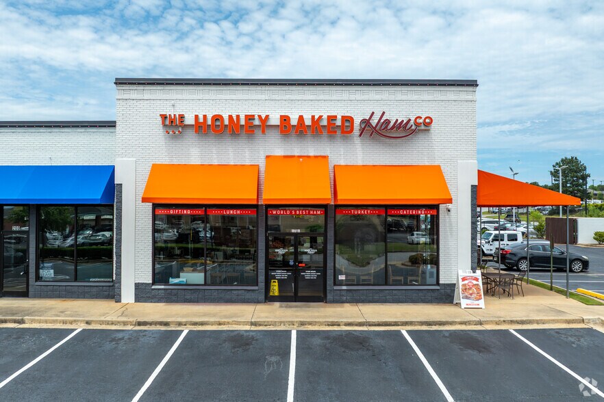 1701 Rollins Way, Columbus, GA à louer - Photo du bâtiment - Image 3 de 7