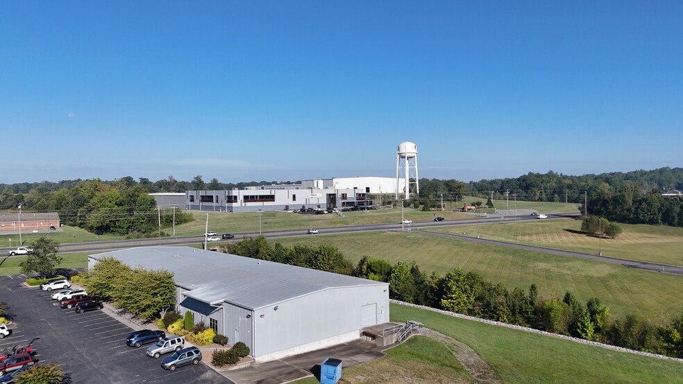 3332 US Highway 641 N, Murray, KY à louer - Photo du bâtiment - Image 3 de 12