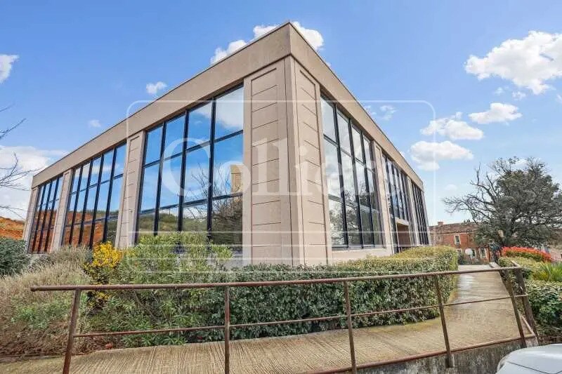 Bureau dans Vitrolles à louer Photo du bâtiment- Image 1 de 13