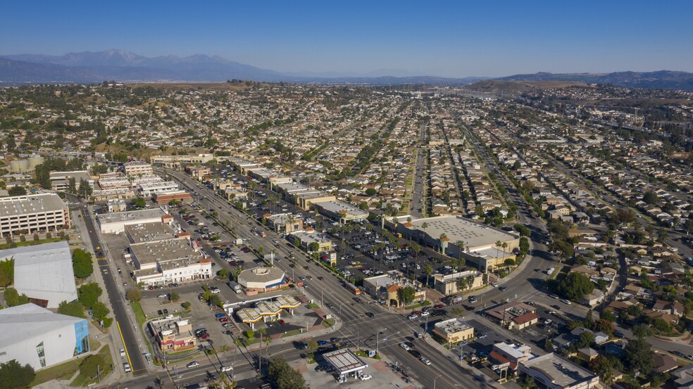 2000-2276 S Atlantic Blvd, Monterey Park, CA for lease - Building Photo - Image 3 of 9