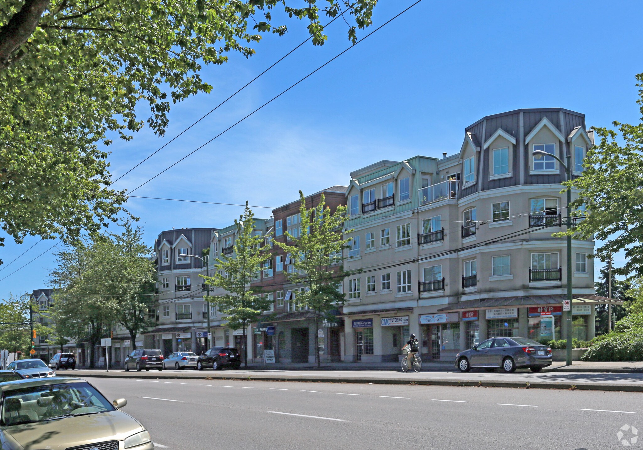 470-560 Kingsway, Vancouver, BC for sale Primary Photo- Image 1 of 1