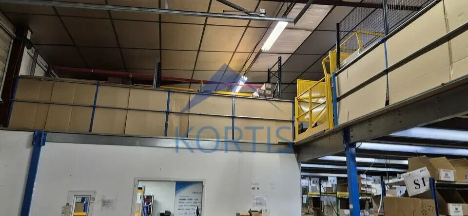 Flex dans Chassieu à louer - Photo du bâtiment - Image 3 de 13