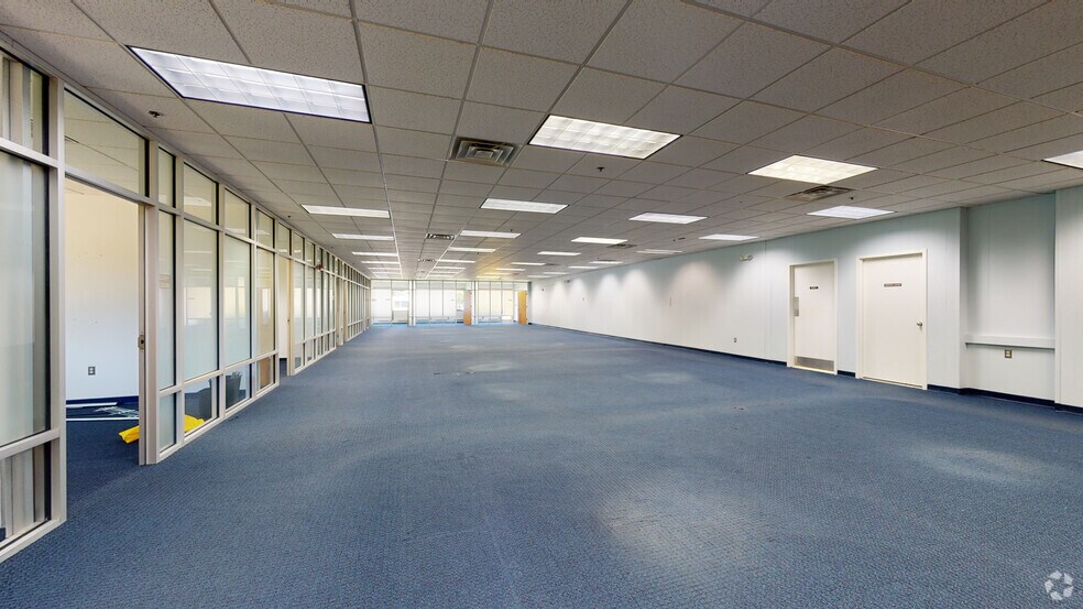 307 College Rd E, Princeton, NJ à louer - Numérisation 3D de Matterport - Image 3 de 24