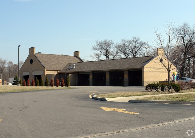 3855 King Rd, Toledo, OH for sale - Building Photo - Image 2 of 4