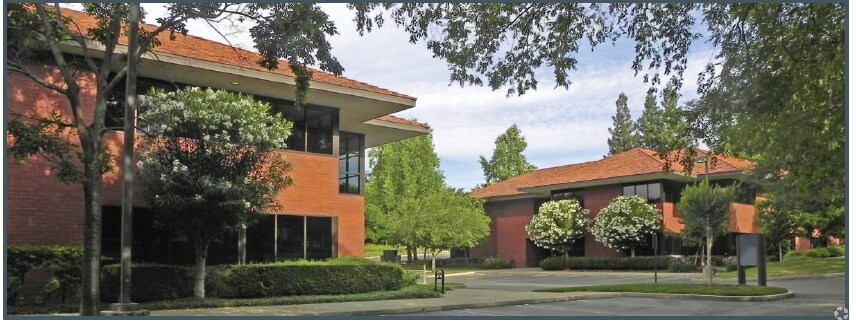 2200 Douglas Blvd, Roseville, CA for lease Building Photo- Image 1 of 10