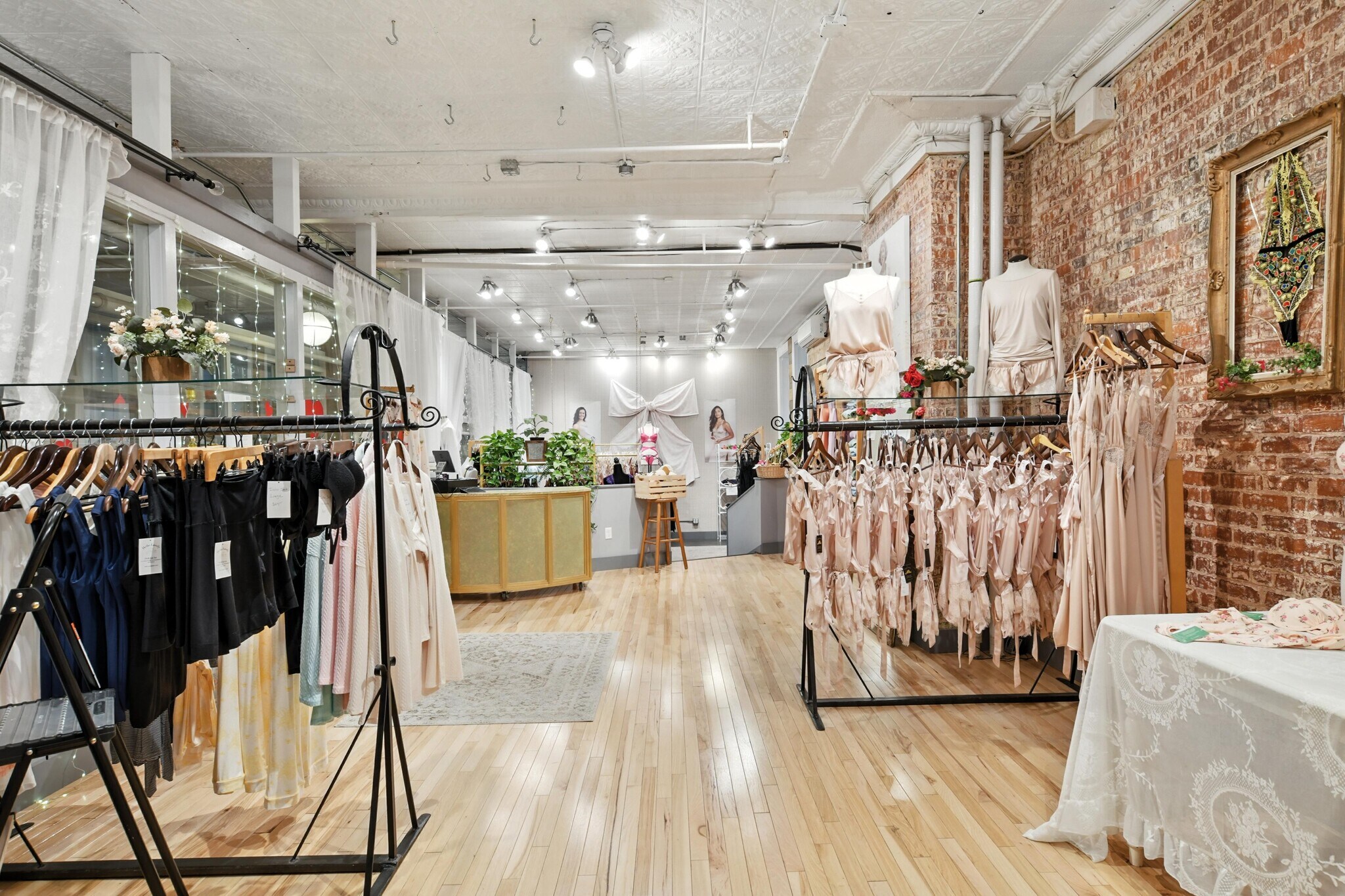 150 Main St, Northampton, MA for lease Interior Photo- Image 1 of 16