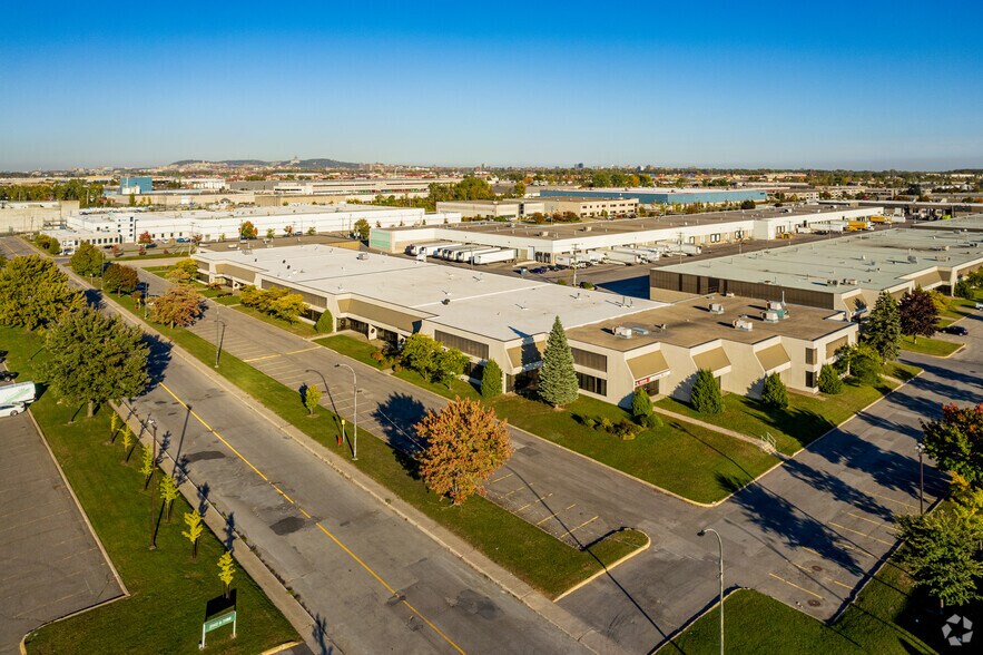 3145-3185 Rue Joseph-Dubreuil, Montréal, QC à louer - Aérien - Image 3 de 7